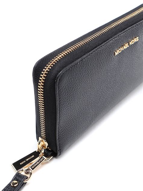 michael michael kors jet set travel leather continental wallet 158.00